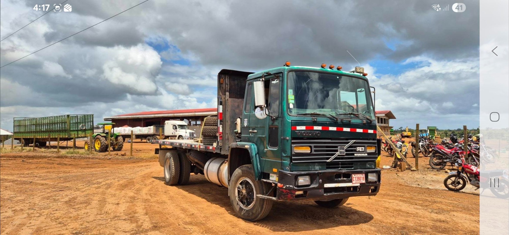 Camión Volvo de Transportes FA-ES